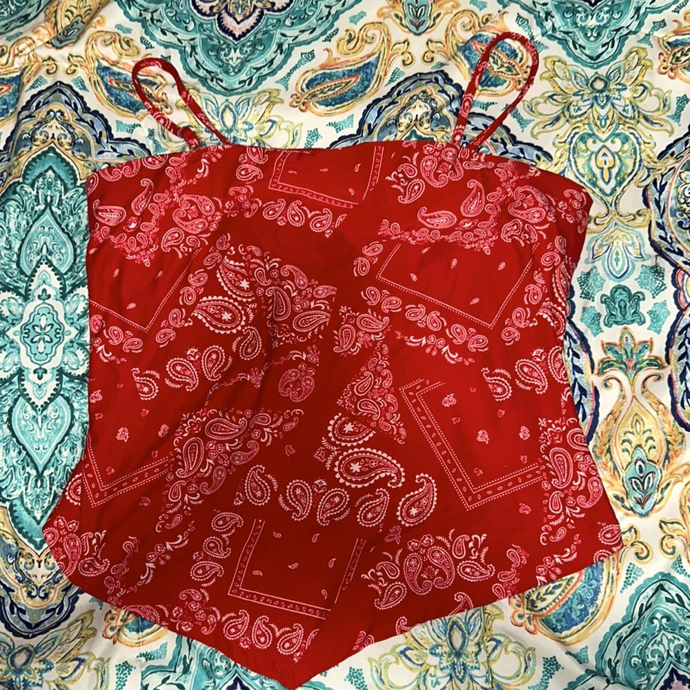 No boundaries from Walmart, red and white, size large, only been worn once
